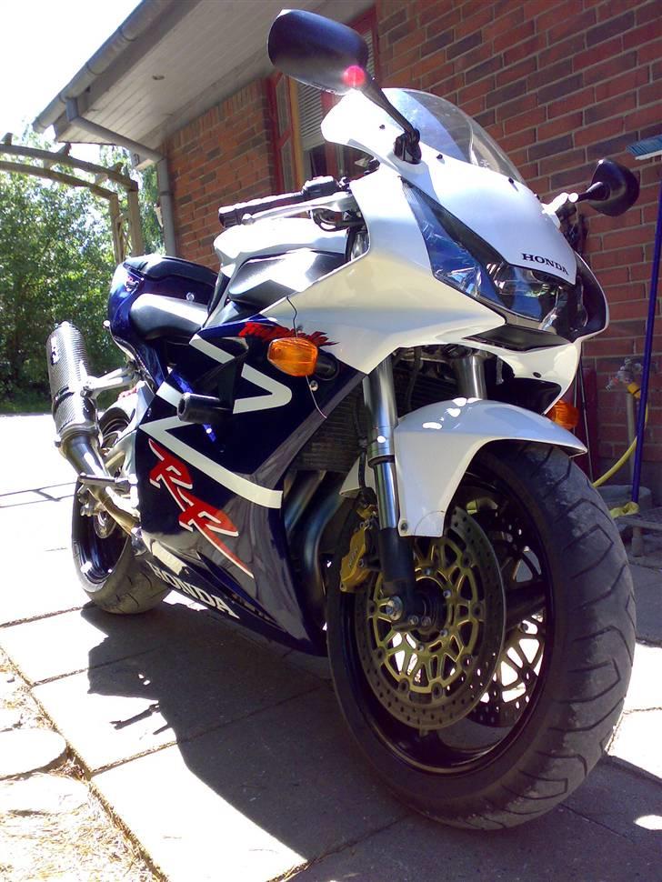 Honda CBR 954 RR billede 12