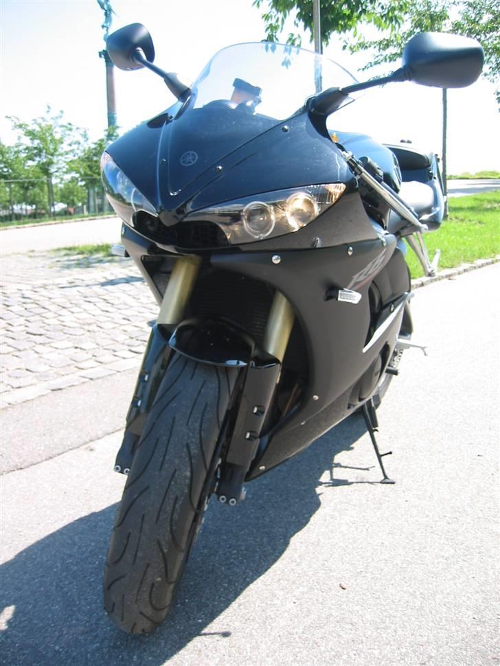 Yamaha R6 billede 5