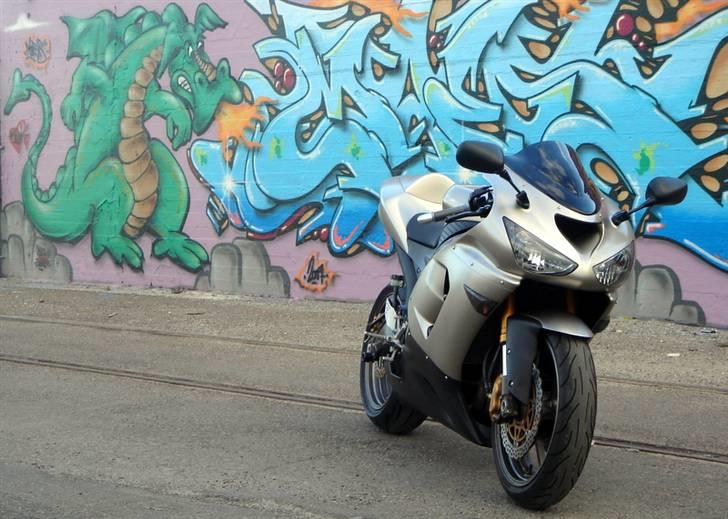 Kawasaki ZX6R 636 billede 4