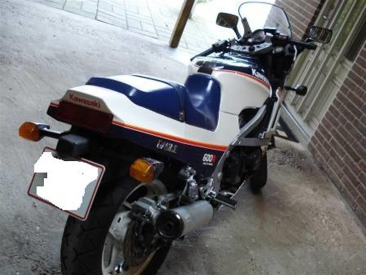 Kawasaki Gpz 600R - bagfra billede 4