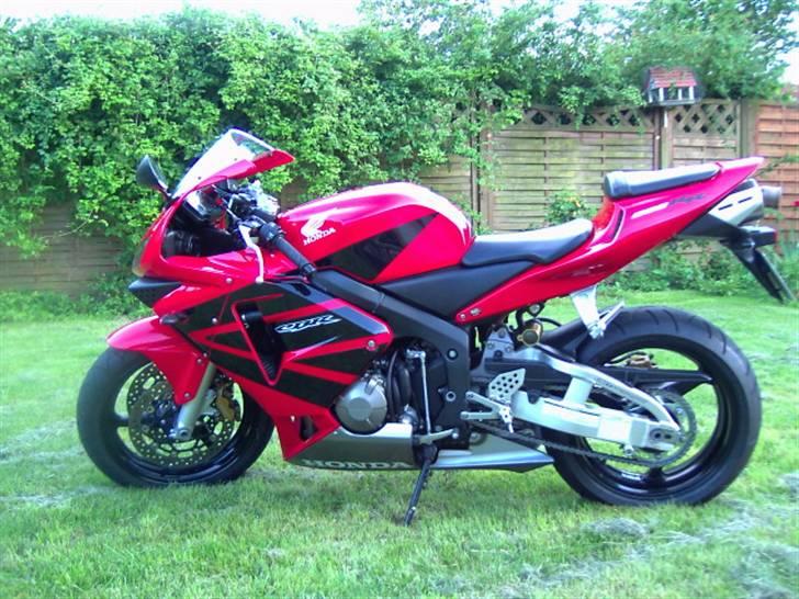 Honda CBR 600 RR ***SOLGT*** billede 3