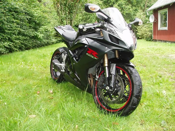 Suzuki GSX R 600 ( SOLGT) billede 7