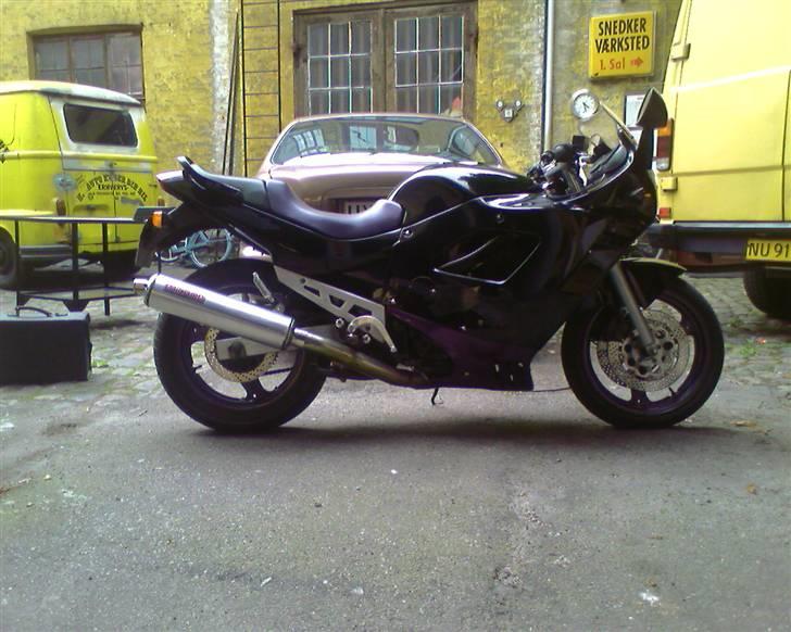 Suzuki gsx 600f *SOLGT* billede 2