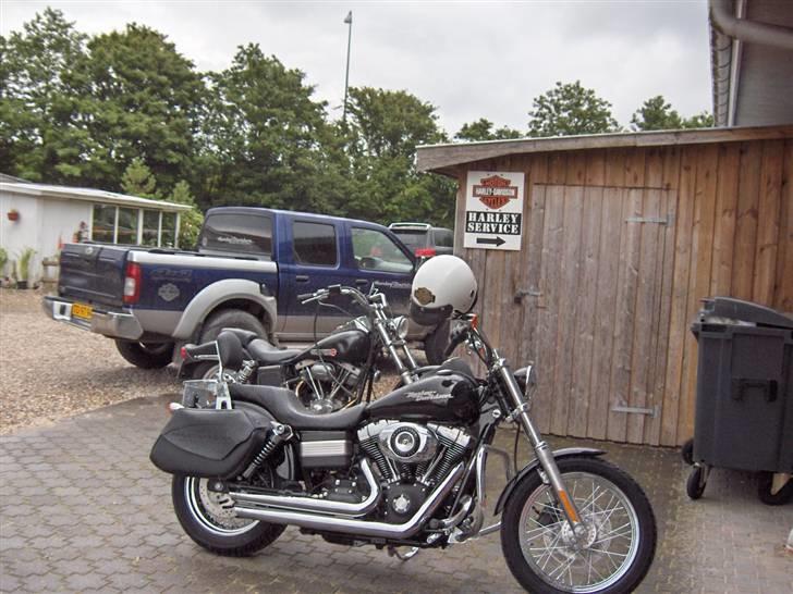 Harley Davidson Dyna Street Bob billede 13