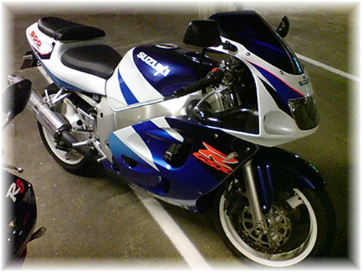 Suzuki Gsxr 600 (SOLGT) billede 10
