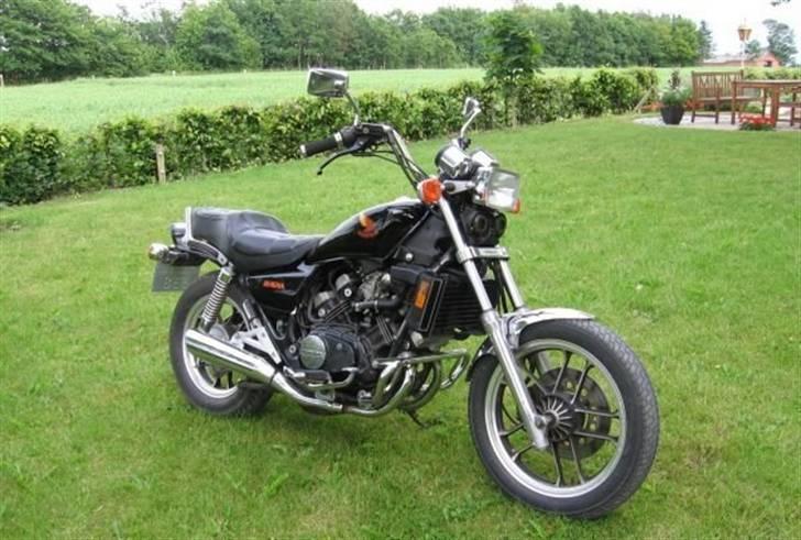 Honda VF 500 C - Magna*solgt* billede 2