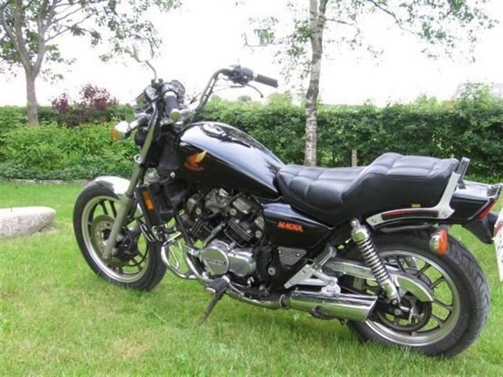 Honda VF 500 C - Magna*solgt* billede 4