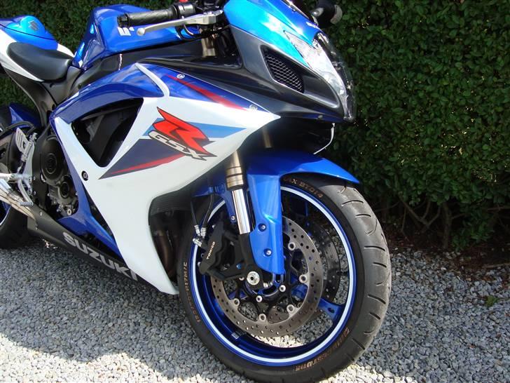 Suzuki gsxr 600 K7 (SOLGT) billede 5
