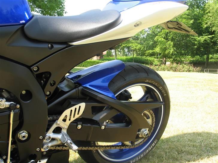 Suzuki gsxr 600 K7 (SOLGT) billede 7