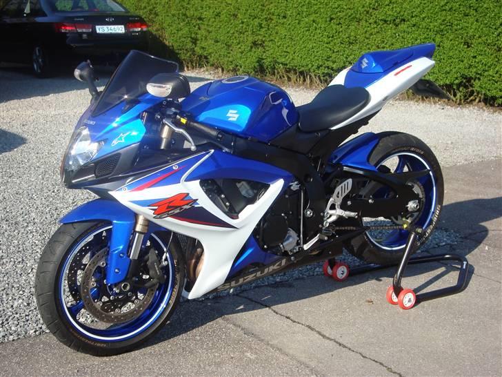 Suzuki gsxr 600 K7 (SOLGT) billede 11