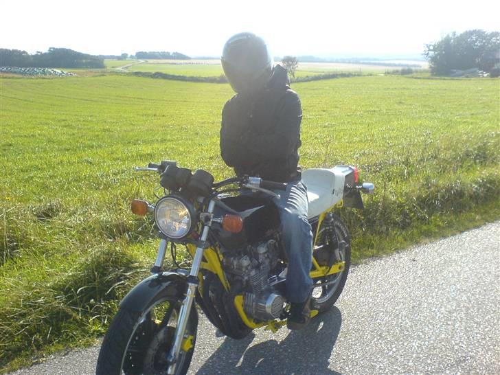 Kawasaki Z400J | Solgt billede 1