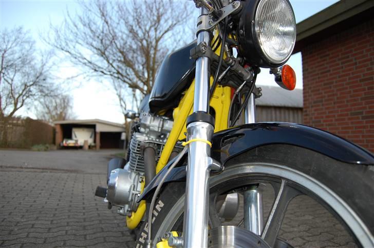 Kawasaki Z400J | Solgt billede 20