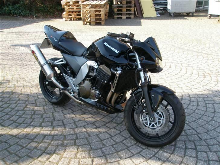 Kawasaki z750 billede 1