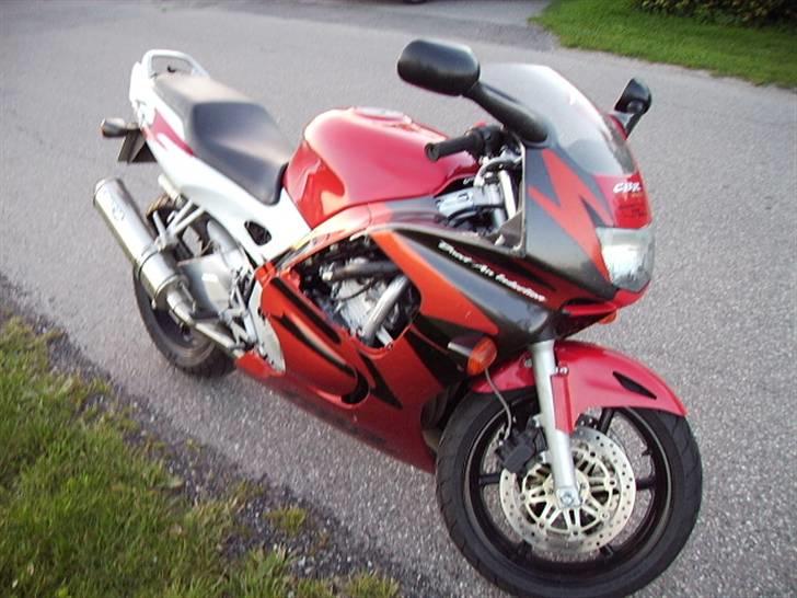 Honda CBR 600 billede 2