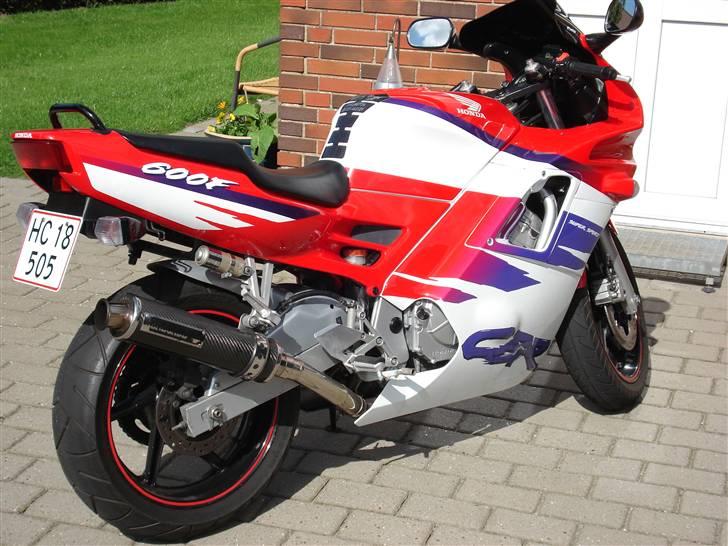 Honda CBR600F "solgt" billede 16