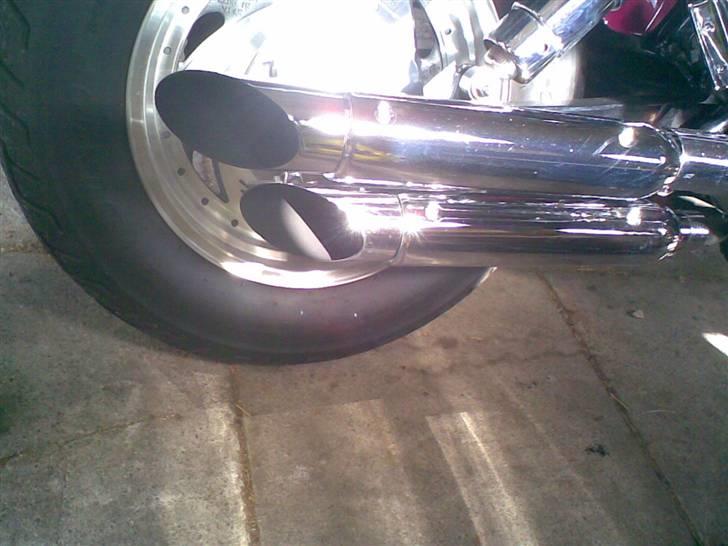 Suzuki Marauder vz800 Solgt - Den nye udstødning, så nu siger den noget mere billede 8