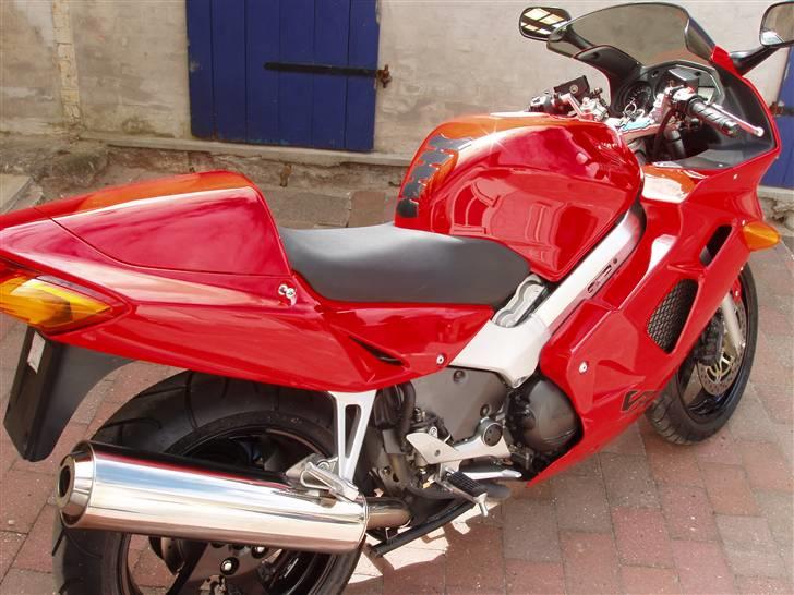 Honda vfr 800 billede 3