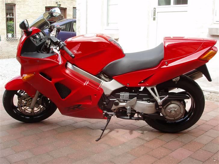 Honda vfr 800 billede 5