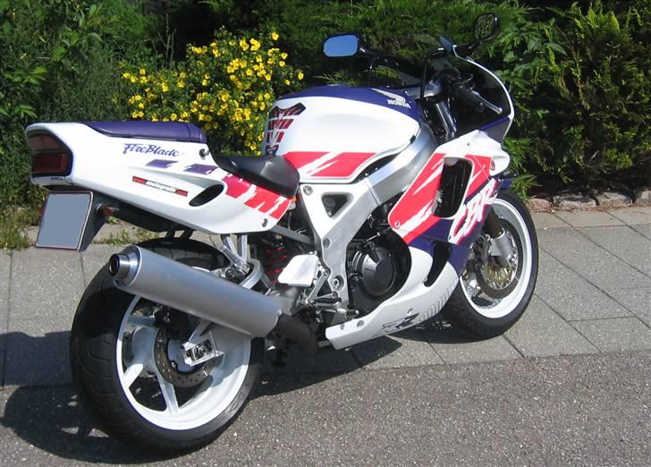 Honda CBR 900 RR FireBlade billede 5