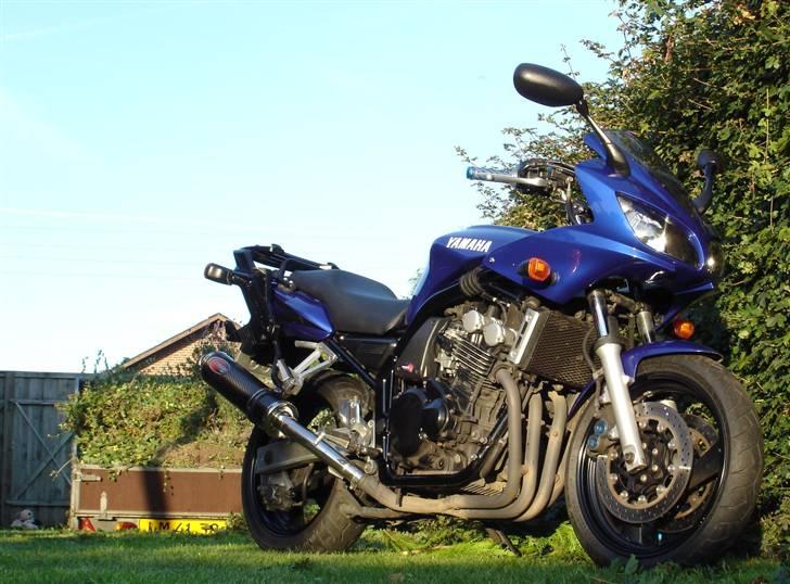 Yamaha  fzs 600 fazer Totalskade billede 4