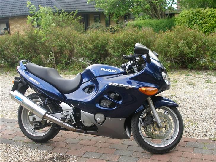 Suzuki GSX 750 F billede 1
