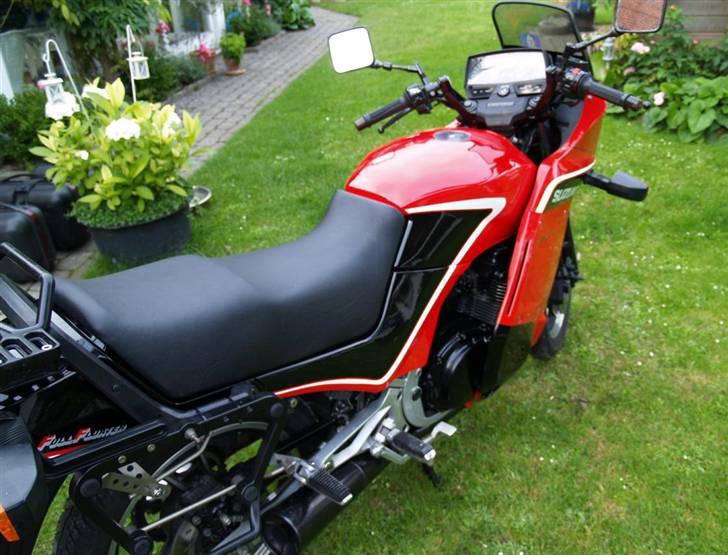 Suzuki GSX 550 ES *solgt* billede 3