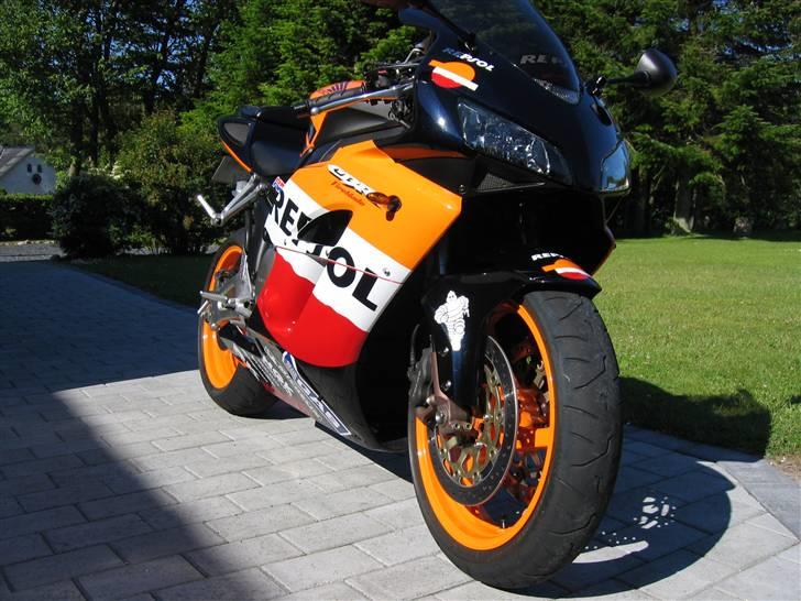 Honda CBR 1000 RR billede 3