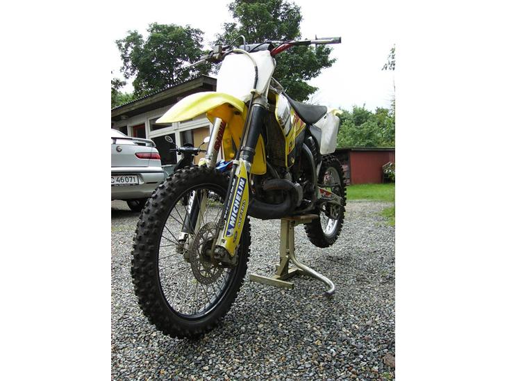 Suzuki RM 250 ccm billede 1