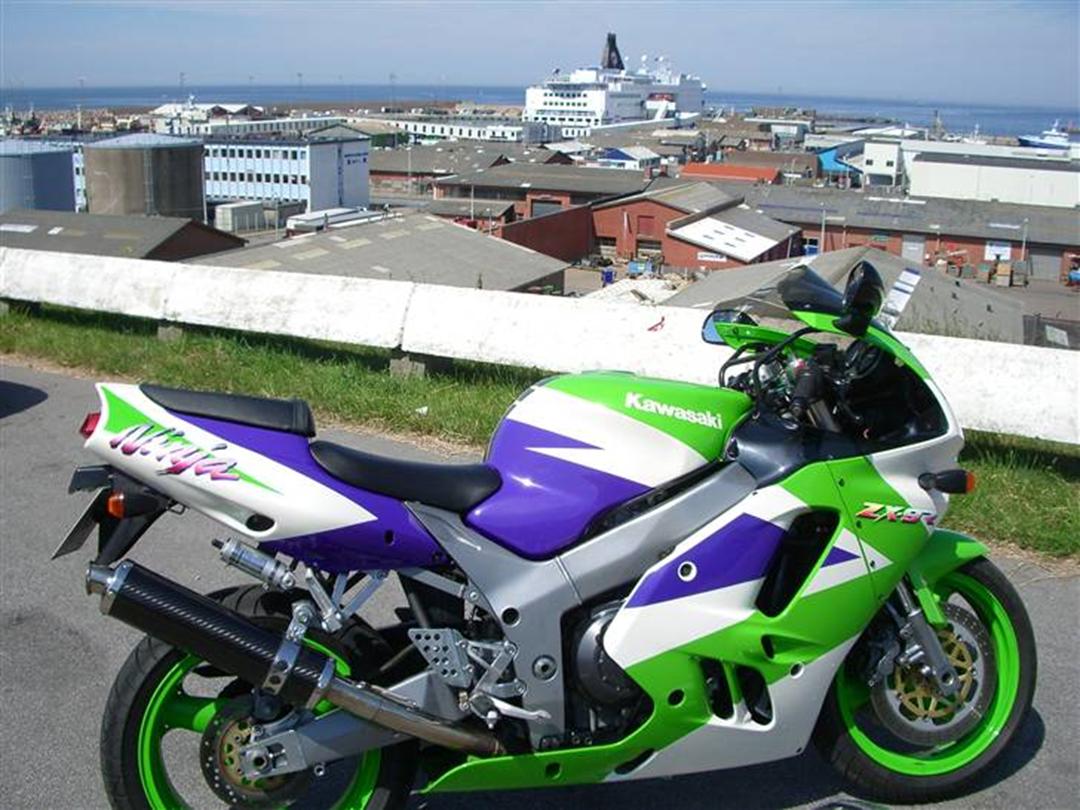 Kawasaki ZX9R - 1995 - TIL SALG