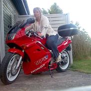 Honda VFR 750F.* SOLGT*