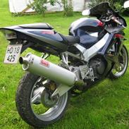 Honda cbr 900rr fireblade