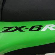 Kawasaki ZX6R NINJA