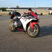 Honda CBR 1000 RR "solgt"