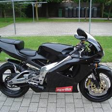 Aprilia rs 125 solgt