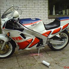 Yamaha Fzr 1000  "solgt"