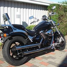 Suzuki Intruder M800
