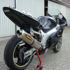 Suzuki GSX 600 R (solgt)
