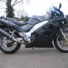 Suzuki RF600R