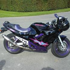 Suzuki gsx600f solgt