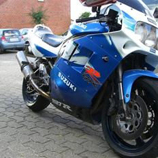 Suzuki gsxr1100
