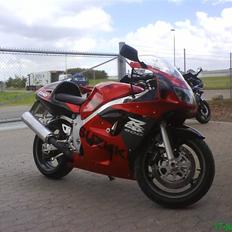 Suzuki Gsx 600 R SRAD Solgt