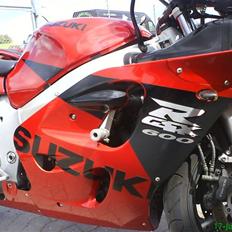 Suzuki Gsx 600 R SRAD Solgt