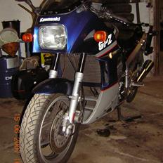 Kawasaki GPZ900R *solgt*