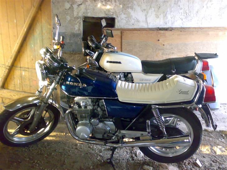 Honda CB 650 *SOLGT* - De to 650´ere i stalden billede 11