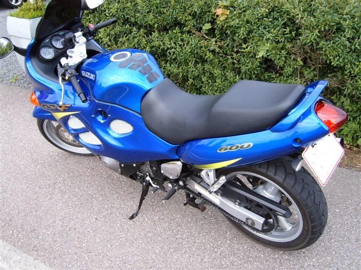 Suzuki GSX600F billede 5