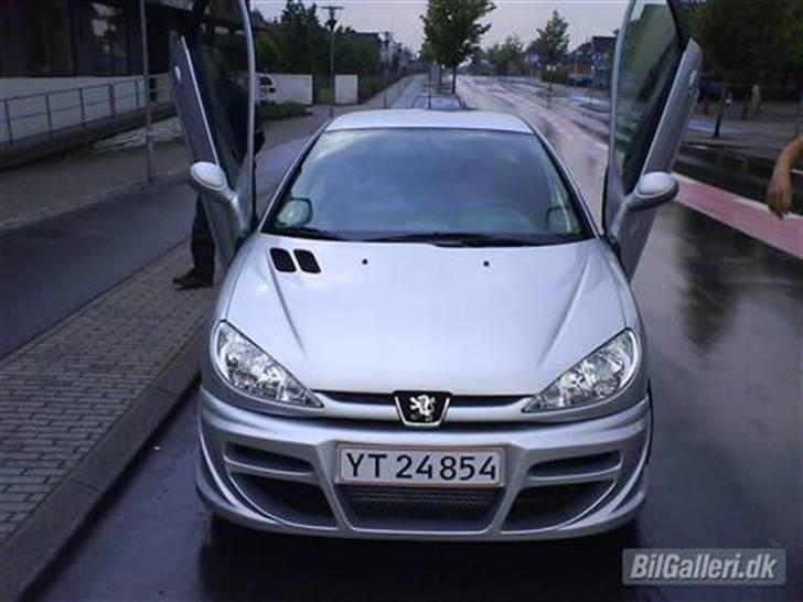 Suzuki gsr 600  - Min bil :D billede 12