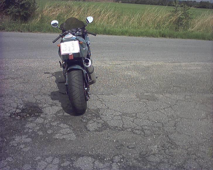 Yamaha Fzr 600 billede 9