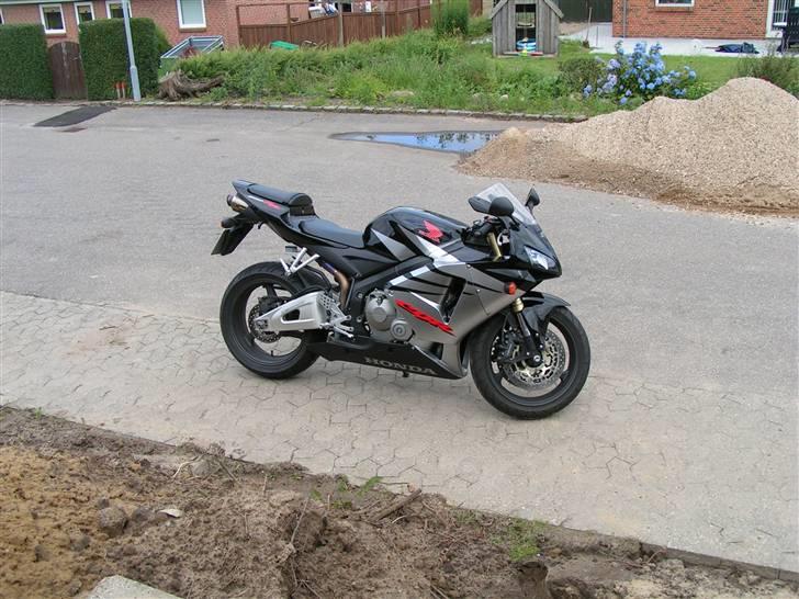 Honda CBR600RR *Solgt* billede 2
