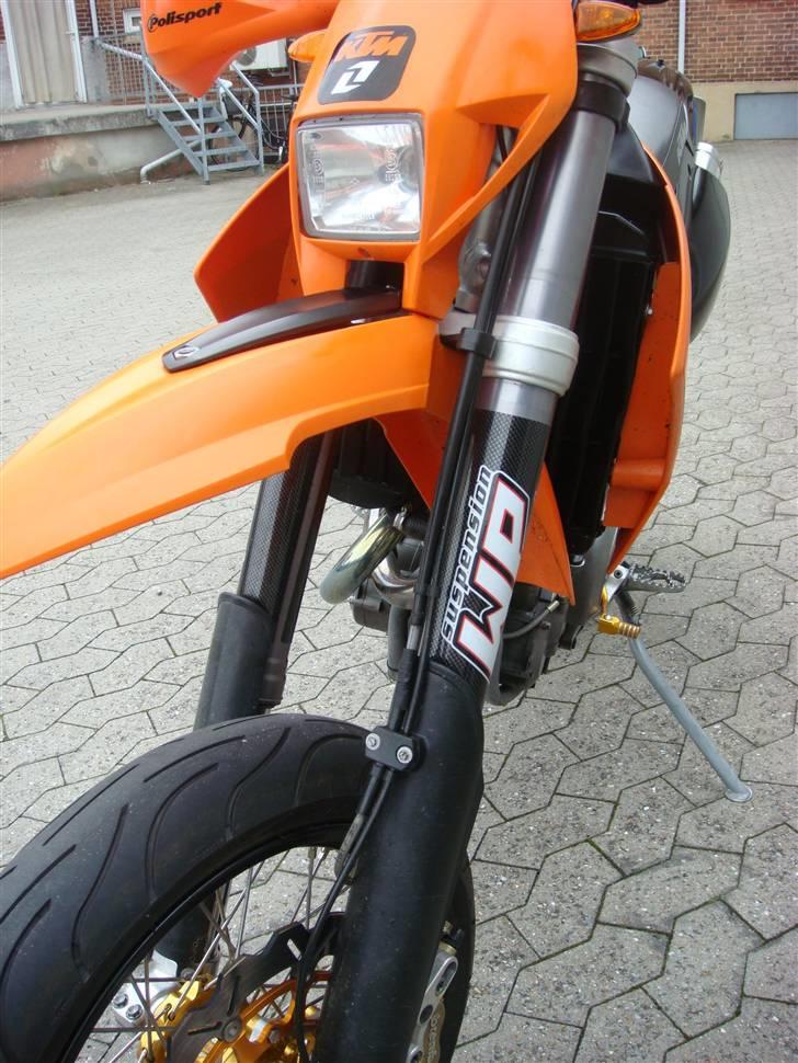KTM 640 LC4 Supermoto SOLGT billede 16
