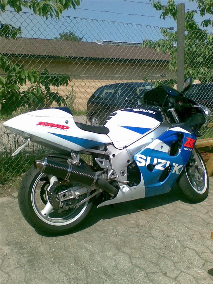 Suzuki Gsxr 600 Solgt Billeder af mcer Uploaded af